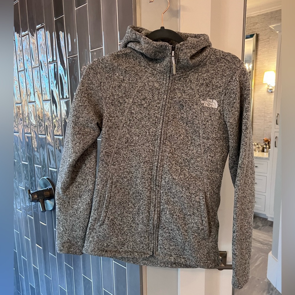 The North Face Size Small Hooded Fleece Jacket
